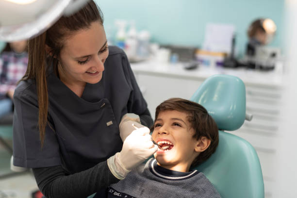 Best Tooth Infection Emergency Dentist  in Cimarron Hills, CO